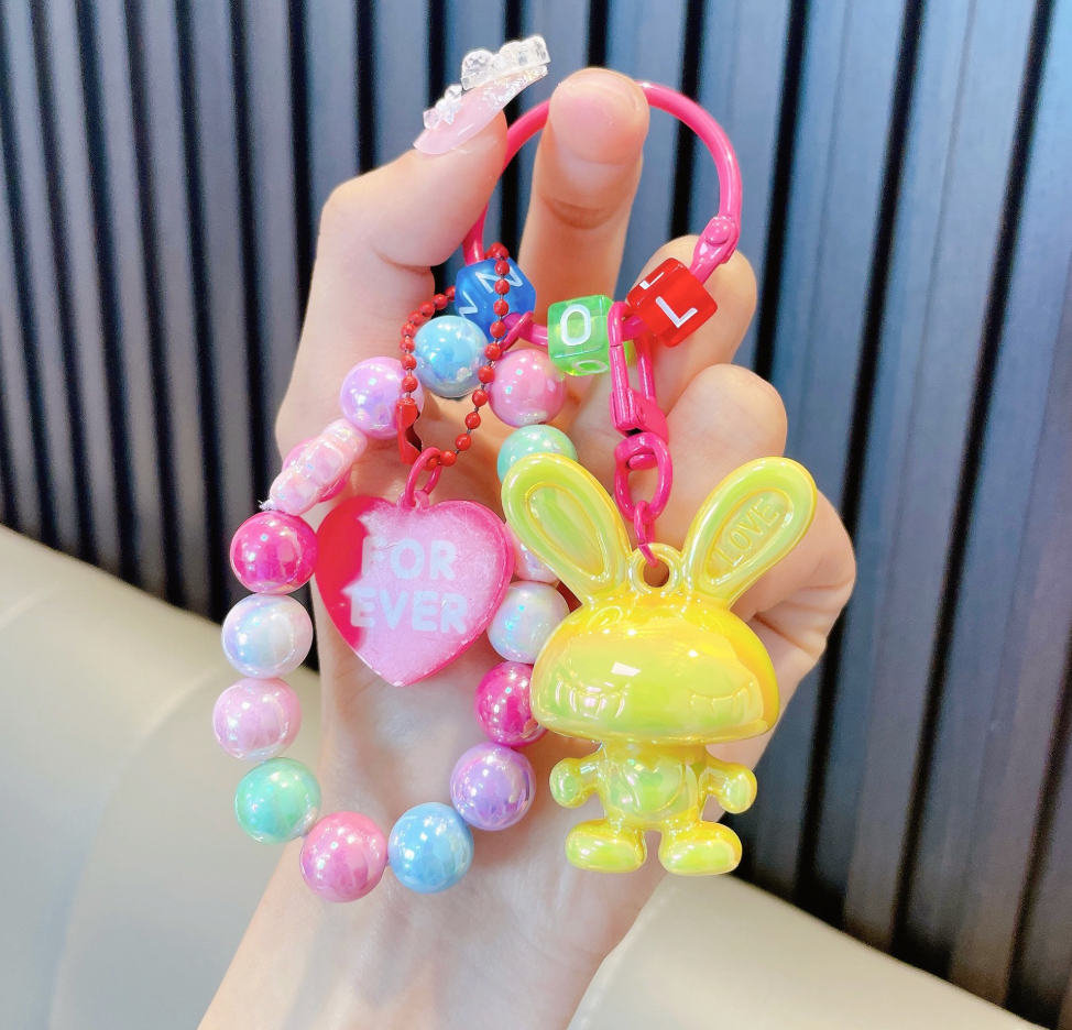 🐰 Iridescent Bunny Beaded Keychain